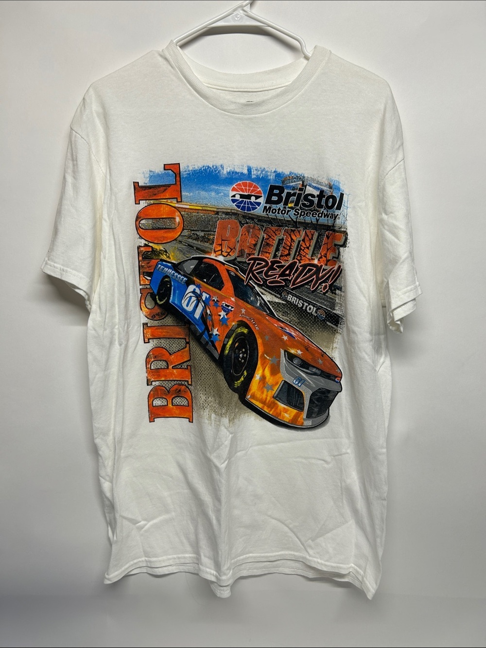 White 'Race Ready' Graphic T shirt large 100% cotton Bristol motor Speedway